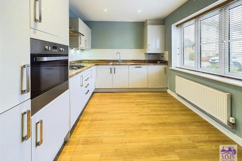 22 Clayhill Gardens, Hoo, Rochester, ME3 9FA