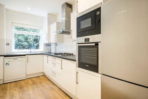 2 bedroom end of terrace house to rent, Napier Close, London W14