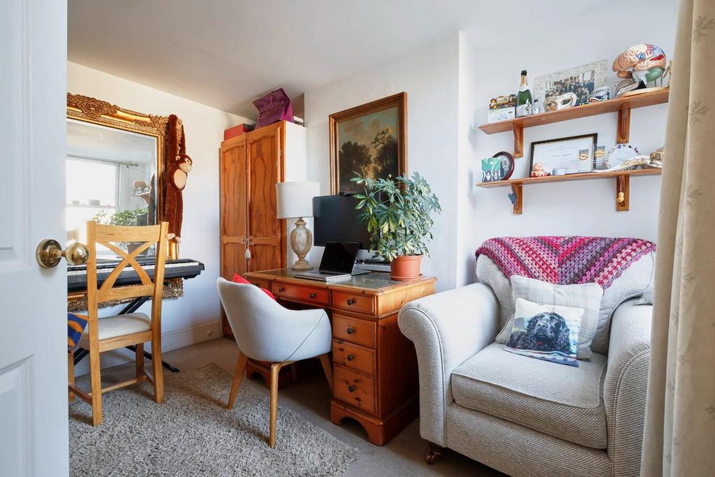 15 Marshall Road 2801250011.jpg