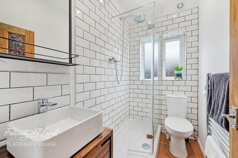 Flat 3, 86 Burnt Ash Hill, London, SE12 0HT