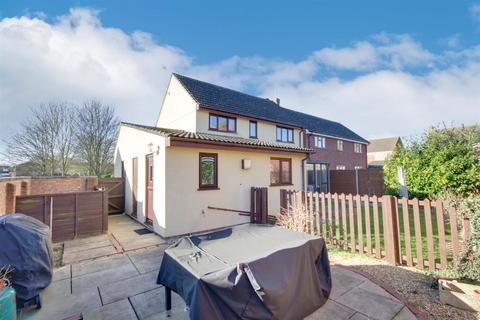 4 bedroom detached house for sale, Renoir Close, St. Ives