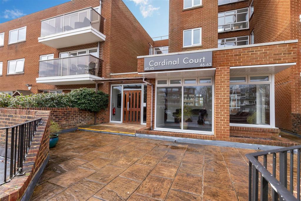 Cardinal Court-03.jpg