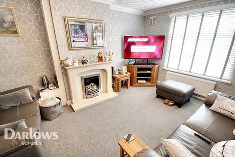 3 bedroom end of terrace house for sale, Ferntree Drive, Cardiff