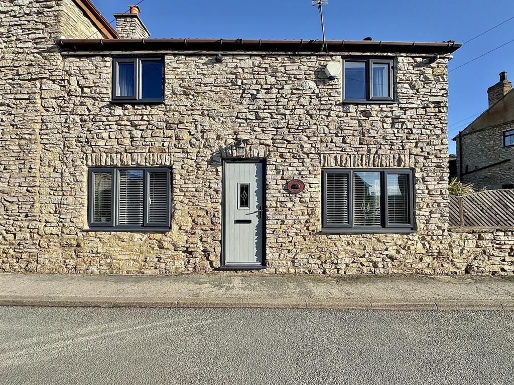 2 Bedroom Semi Detached for Sale