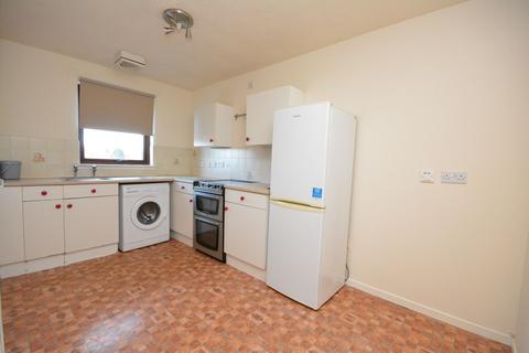 2 bedroom flat for sale, Ladysgate Court, Carronshore, FK2