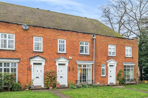 2 bedroom house for sale, Mulberry Trees, Shepperton, TW17