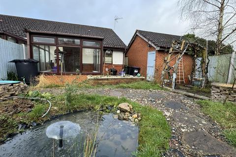 1 bedroom bungalow for sale, Kaymaur Close, Dudleston Heath.