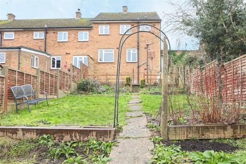 3 bedroom terraced house for sale, Presdales Drive, Ware