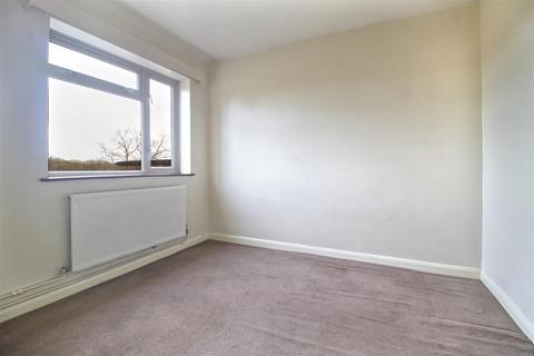 3 bedroom terraced house for sale, Presdales Drive, Ware