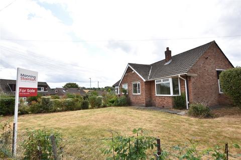 2 bedroom bungalow for sale, Chatsworth Fall, Pudsey, West Yorkshire