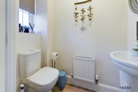 20 Geoff Morrison Way, Uttoxeter, ST14 7SR