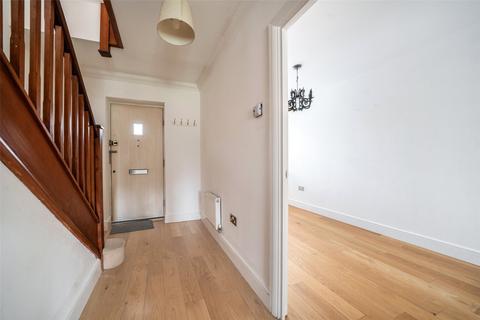 46 Robinson Way, Northfleet, Gravesend, DA11 9AB