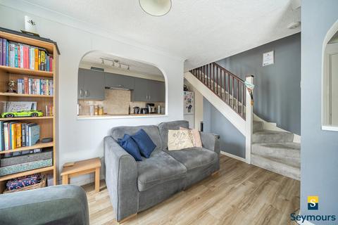 21 Abinger Way, Guildford, GU4 7NG