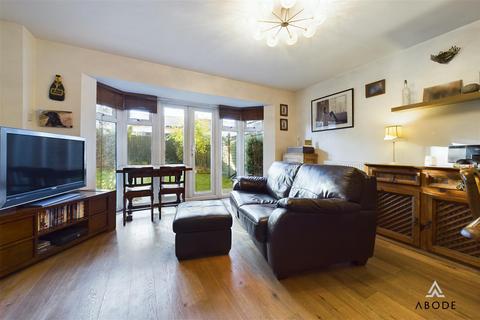 5 Bowling Green Road, Uttoxeter, ST14 7HW