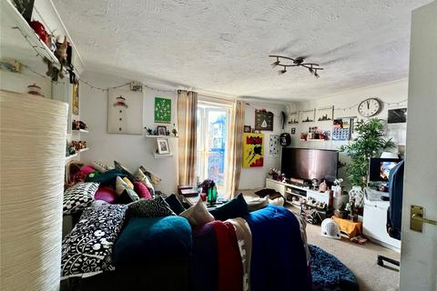 33 Atlantic Close, Ocean Village, Southampton, SO14 3TA