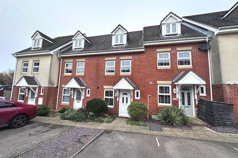 3 bedroom townhouse to rent, Avro Court, Southampton