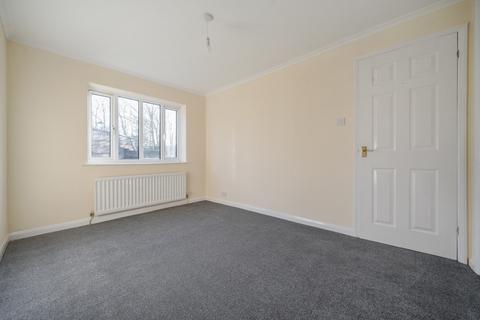 2 bedroom maisonette for sale, Liphook ground floor maisonette