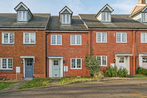 3 bedroom terraced house for sale, Thapa Close, Church Crookham GU52