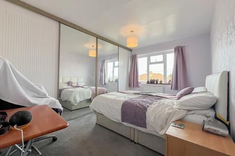 28 Shakespeare Road, Hereford, HR4 0JN
