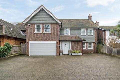 5 bedroom detached house for sale, Broadlands Avenue, Shepperton, TW17