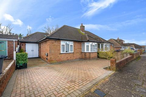 2 bedroom bungalow for sale, Marina Drive, Bedfordshire LU6