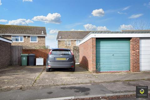 6 Eagle Way, Abbeydale, Gloucester, GL4 4WS