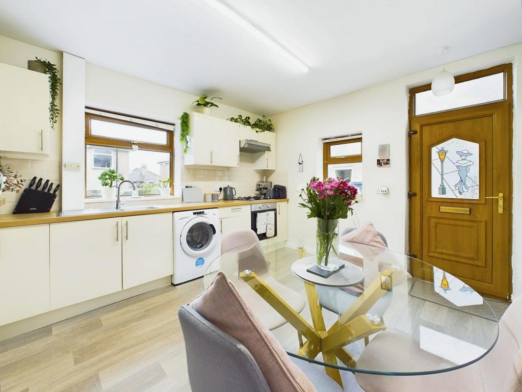 9e3910ee-CAM04899 G0-PR0013-STILL007.jpg