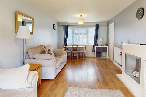 2 bedroom terraced house for sale, Methersgate, Basildon, Essex, SS14