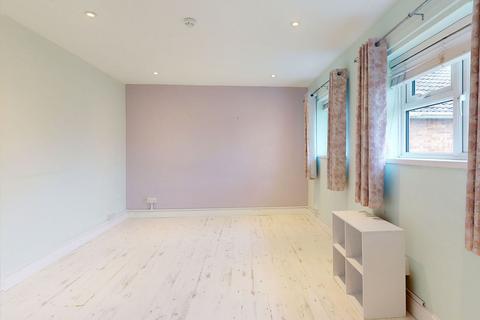102 Methersgate, Basildon, SS14 2LU