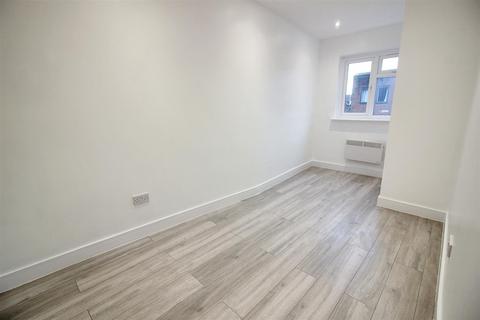 1 bedroom house to rent, Kingsbury, Aylesbury