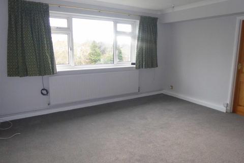 2 bedroom flat for sale, Carlton Court, Watford WD19