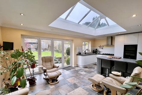 4 bedroom detached house for sale, Victoria Gardens, Fordingbridge, SP6
