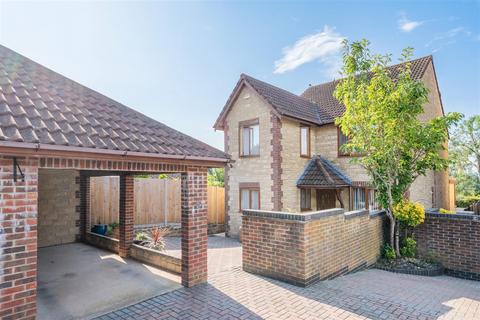 4 bedroom detached house for sale, Ludlow Court, Willsbridge, Bristol