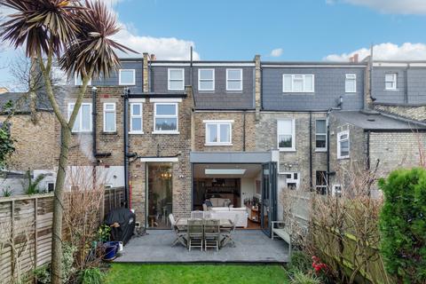 92 Pendle Road, London, SW16 6RY