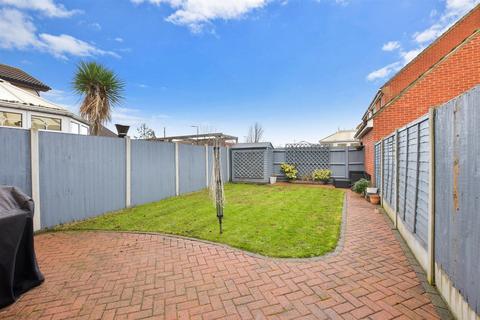 33 Barra Glade, Wickford, SS12 9GU
