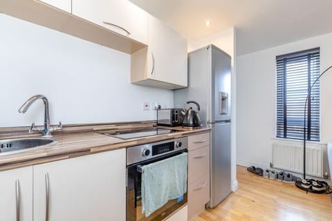 1 bedroom flat for sale, Maes Deri, Ewloe, CH5