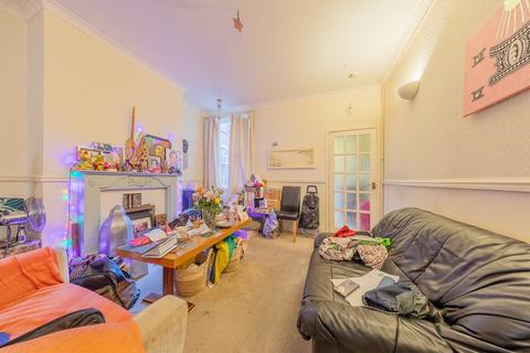 3 bedroom terraced house for sale, Sylvan Street, Leicester LE3