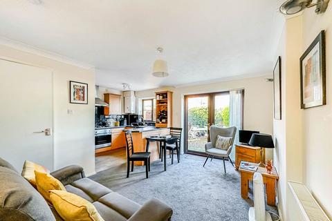 9 Commodore Croft, Hull, HU1 2EL