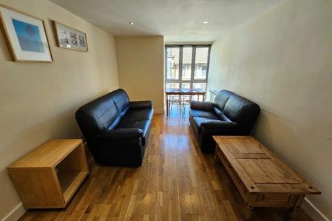 2 bedroom flat to rent, Derby Road, Nottingham NG1