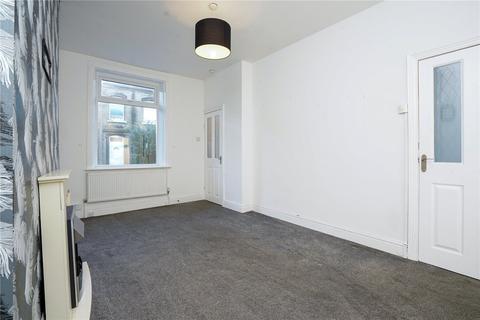 2 bedroom terraced house to rent, Chapel Terrace, Crossland Moor, Huddersfield, Kirklees, HD4