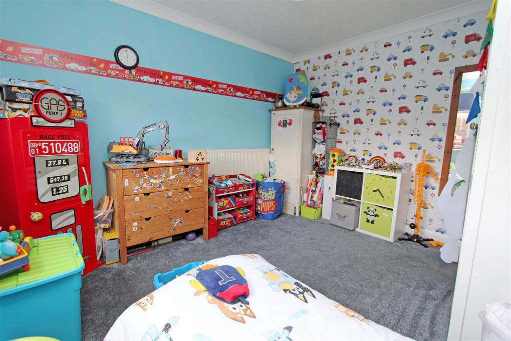 Bedroom 2..jpg