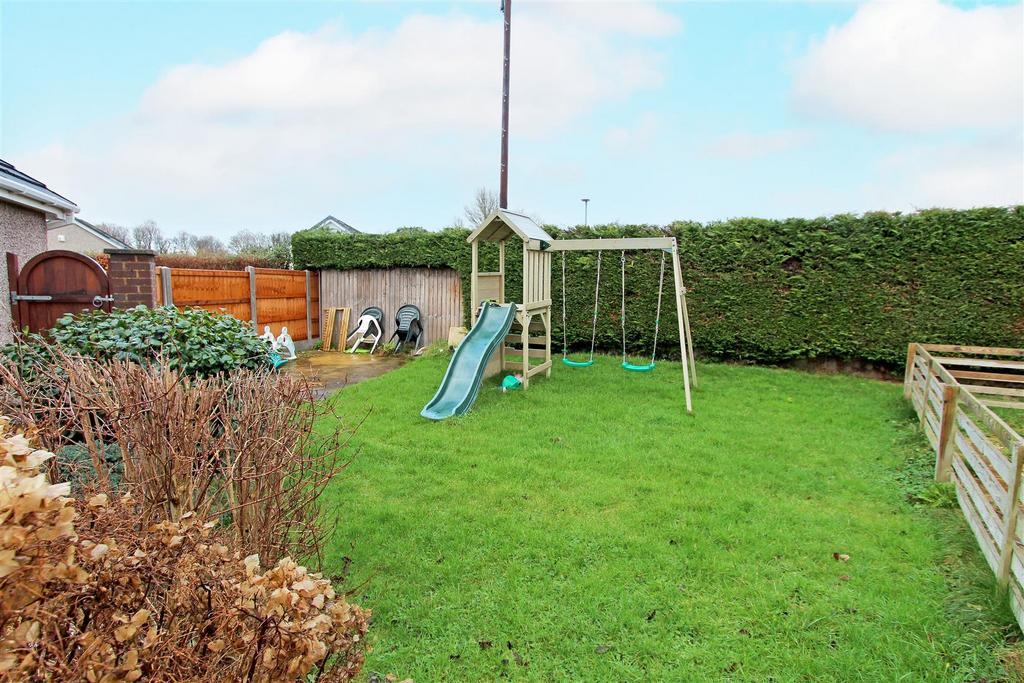 Rear Garden....JPG