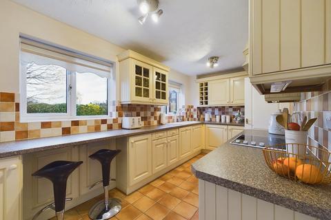 4 bedroom detached house for sale, Ostler Drive, Worcester, Worcestershire, WR2