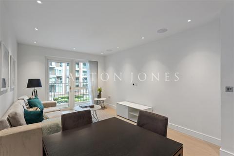 1 bedroom flat for sale, Lockside House, Chelsea Creek SW6