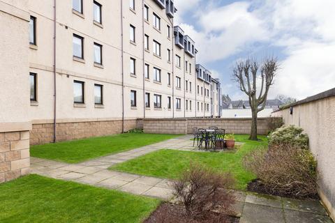 2 bedroom retirement property for sale, 6/20 Roseburn Drive, Roseburn House, Roseburn, Edinburgh, EH12 5NS