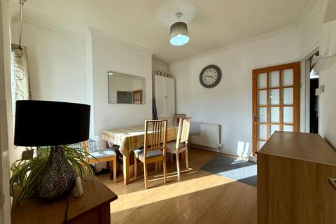 94 Montfort Road, Rochester, ME2 3EX