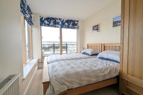 2 bedroom penthouse for sale, Galleon Place, Weevil Lane, Gosport, Hampshire, PO12