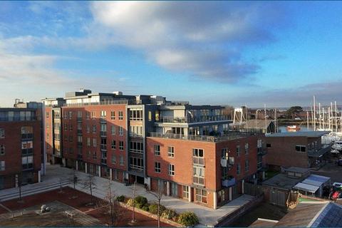 2 bedroom penthouse for sale, Galleon Place, Weevil Lane, Gosport, Hampshire, PO12