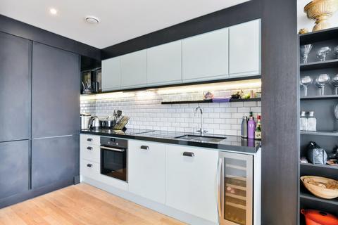 2 bedroom apartment for sale, Park Vista Tower, Cobblestone Square, London, E1W