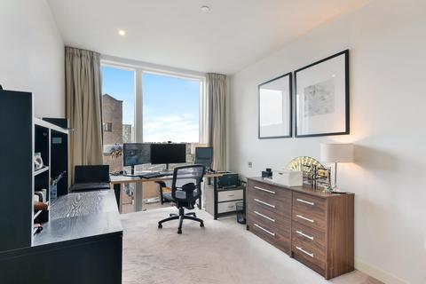 2 bedroom apartment for sale, Park Vista Tower, Cobblestone Square, London, E1W